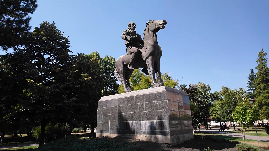 Spomenik Hajduk Veljku Petroviću